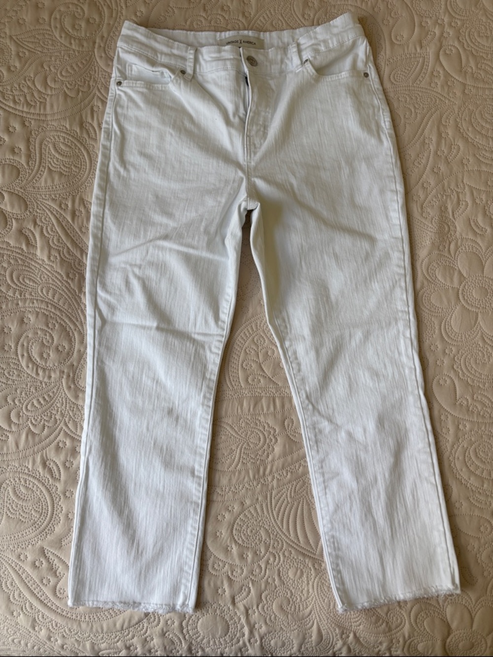 Vintage America White Cropped Straight Jeans